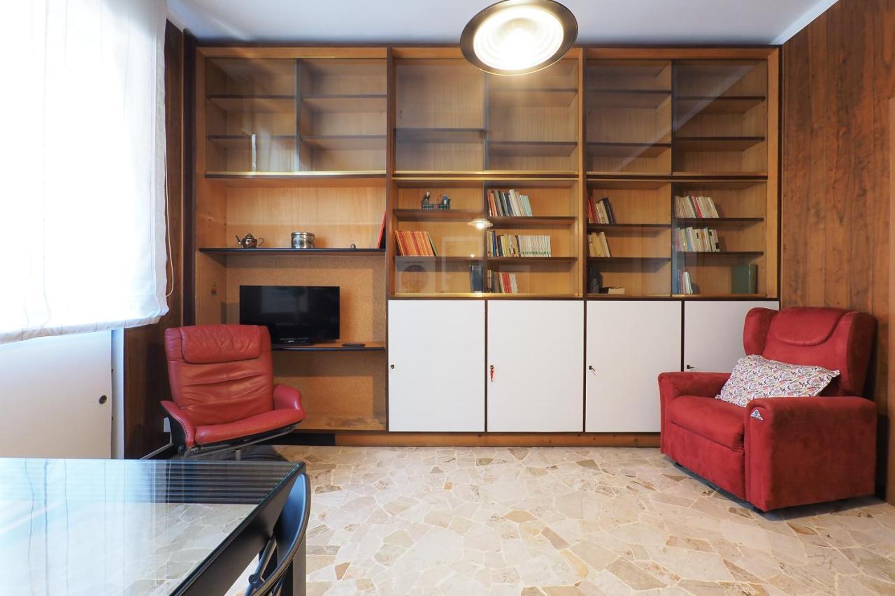 Primopiano - Tolmezzo Appartement Milaan Buitenkant foto